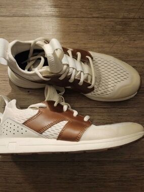 York Athletics Trainers - sz 8.5